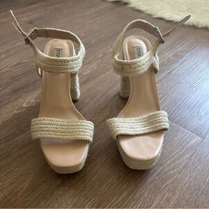 Steve Madden woven heels